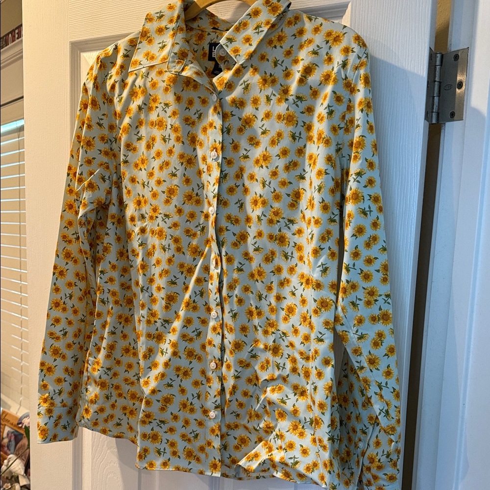 Lands’ End Sunflower Button-Up Shirt